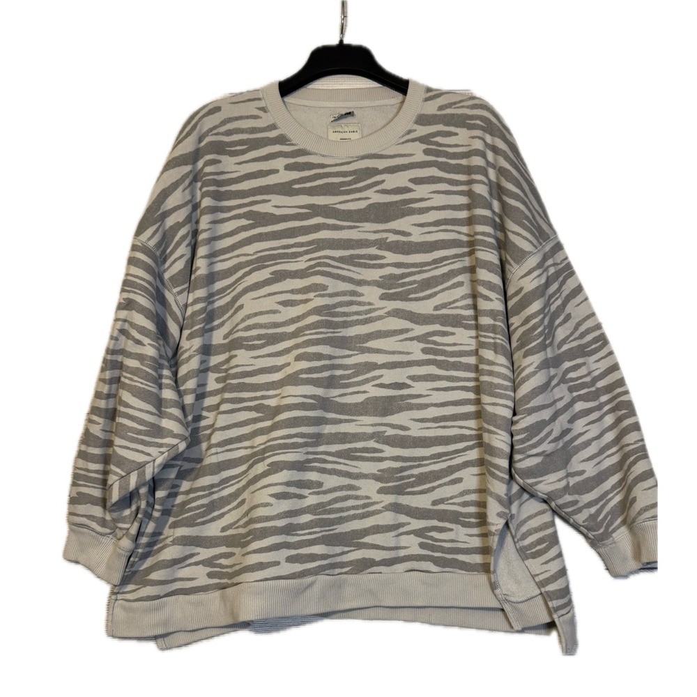 American Eagle Sweatshirt Women's XXL Gray Zebra Ahh-Mazingly Soft Jegging Fit